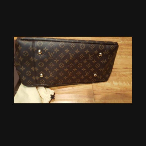 MM MONOGRAM USED 1 TIME - Picture 2 of 5